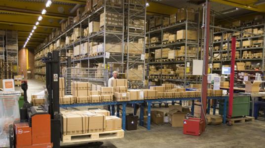 亞馬遜倉庫集體爆倉，自配送產品有望迎來變革